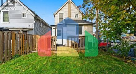 Residential - Single Family Home - Hamilton, Canada - Canada