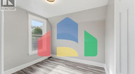 Residential - Single Family Home - Hamilton, Canada - Canada