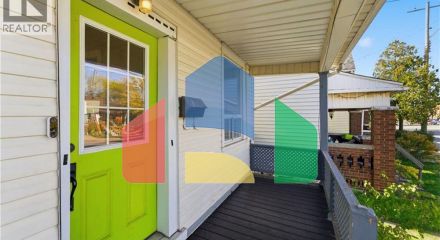 Residential - Single Family Home - Hamilton, Canada - Canada