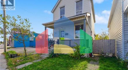 Residential - Single Family Home - Hamilton, Canada - Canada