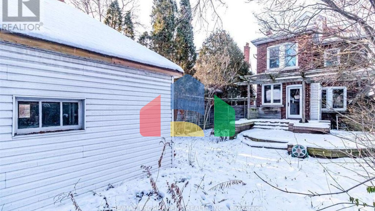 Residential - Single Family Home - Hamilton, Canada - Canada