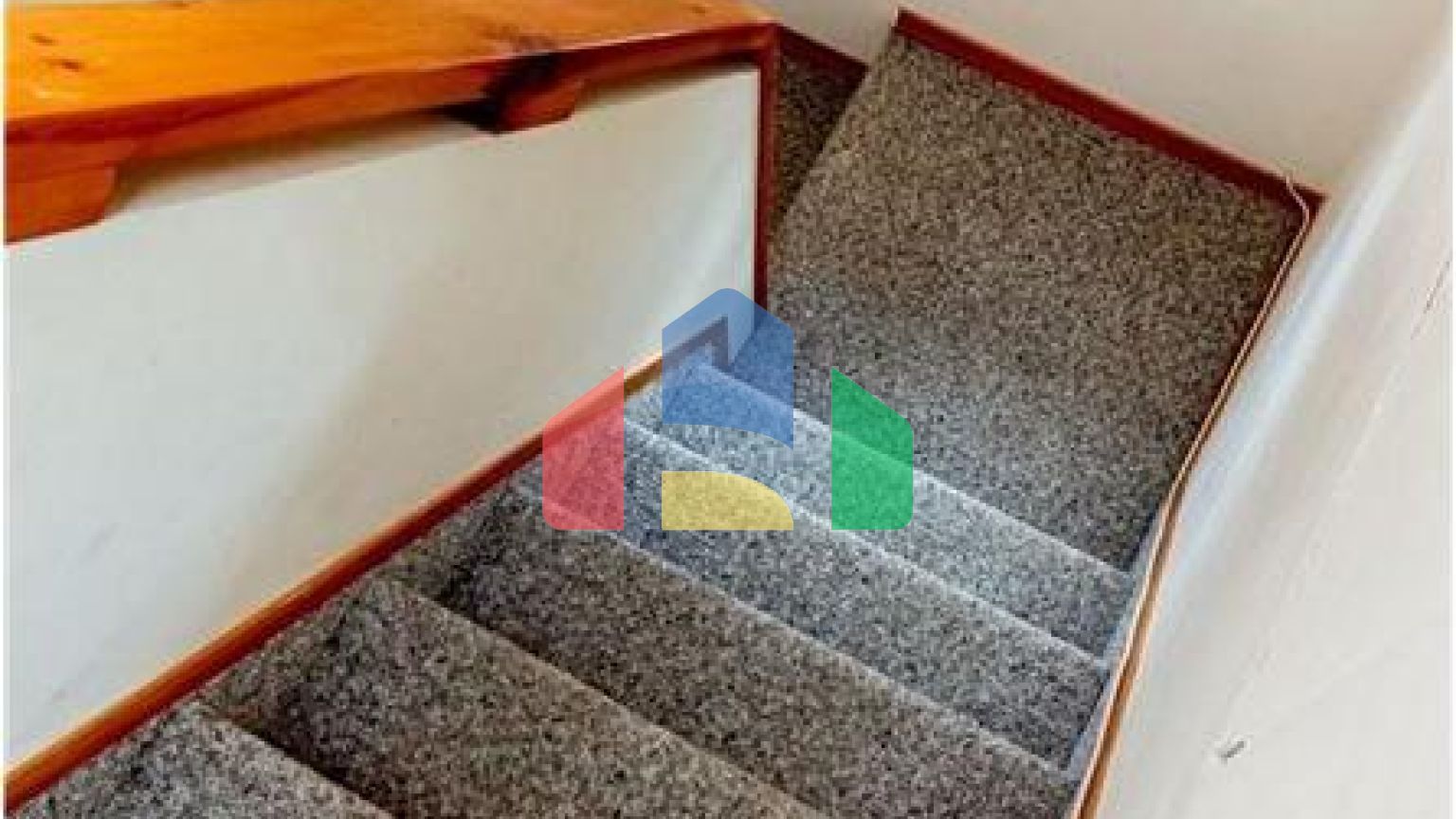 Residential - Single Family Home - Hamilton, Canada - Canada