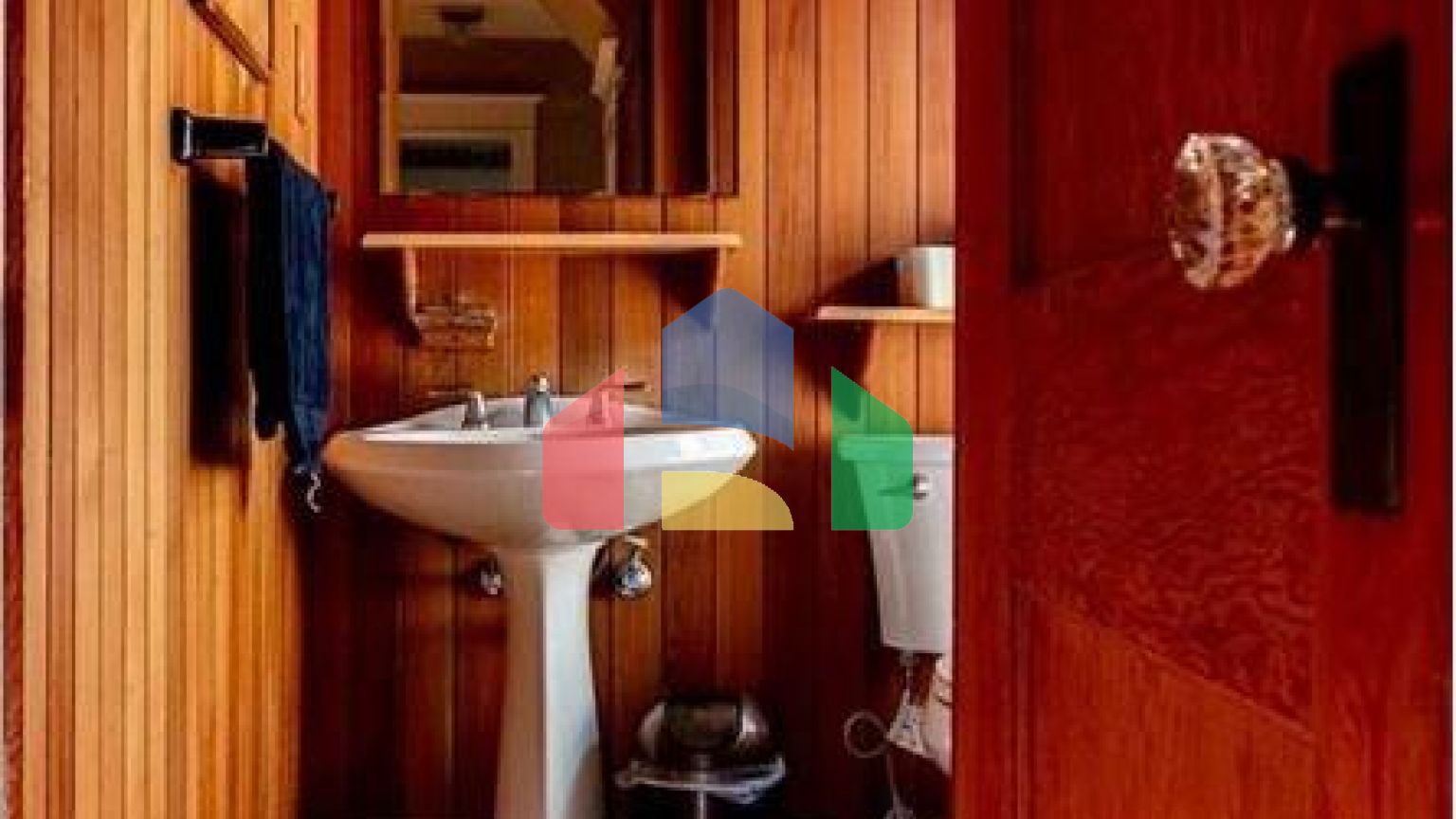 Residential - Single Family Home - Hamilton, Canada - Canada