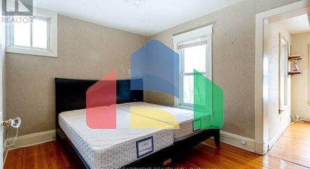 Residential - Single Family Home - Hamilton, Canada - Canada