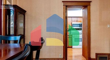 Residential - Single Family Home - Hamilton, Canada - Canada