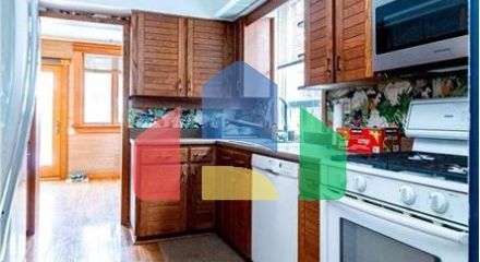 Residential - Single Family Home - Hamilton, Canada - Canada