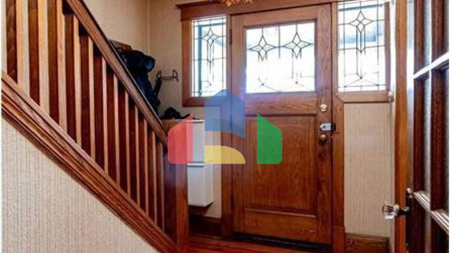 Residential - Single Family Home - Hamilton, Canada - Canada