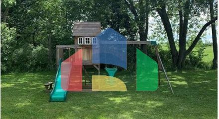 Residential - Single Family Home - Hamilton, Canada - Canada