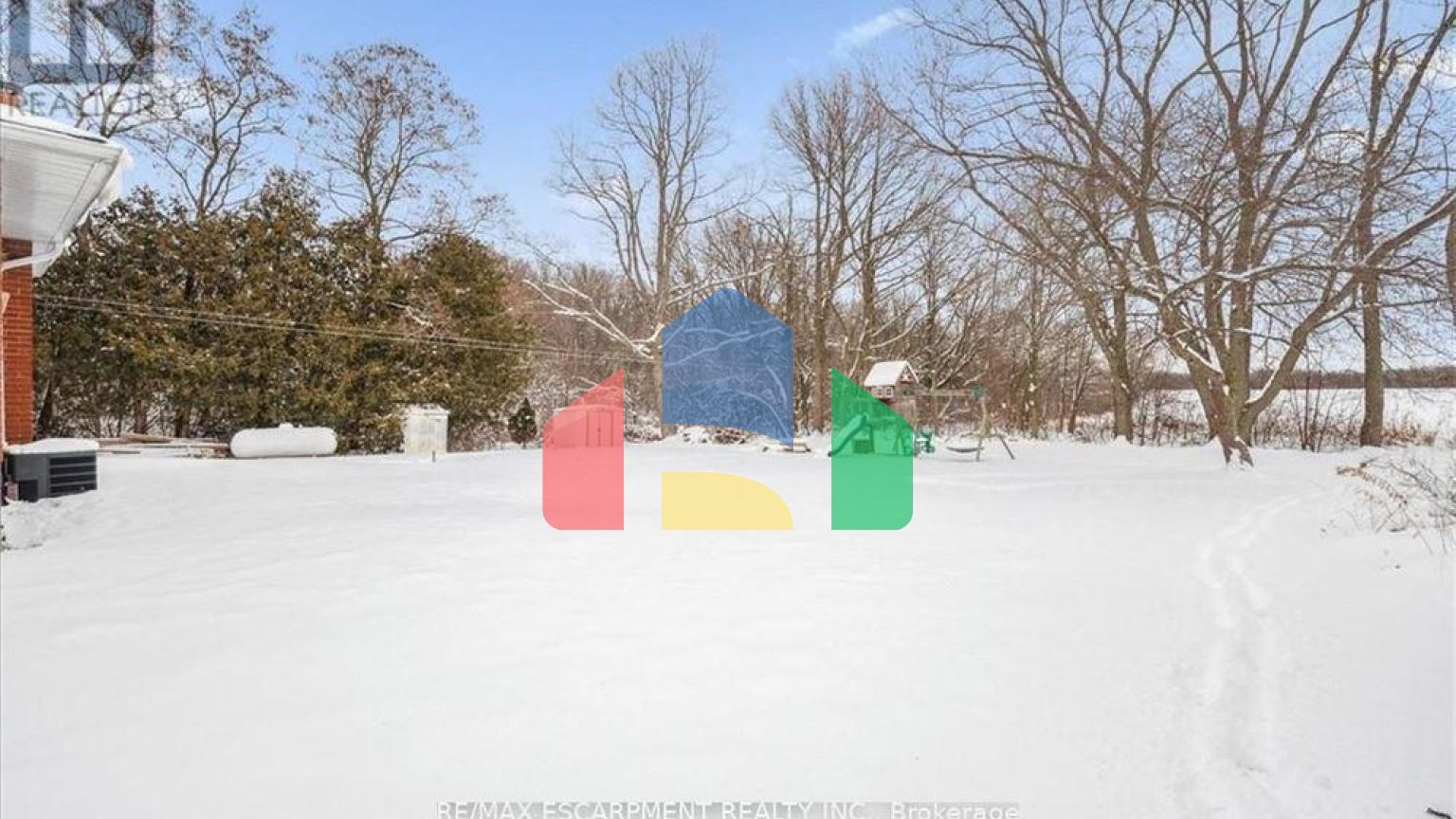 Residential - Single Family Home - Hamilton, Canada - Canada