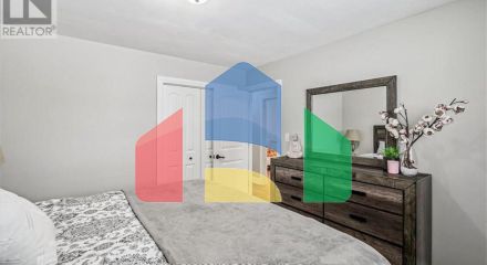 Residential - Single Family Home - Hamilton, Canada - Canada