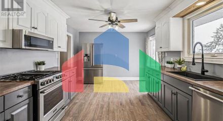 Residential - Single Family Home - Hamilton, Canada - Canada