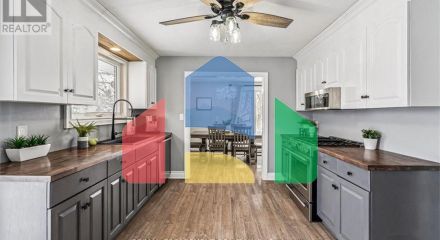 Residential - Single Family Home - Hamilton, Canada - Canada