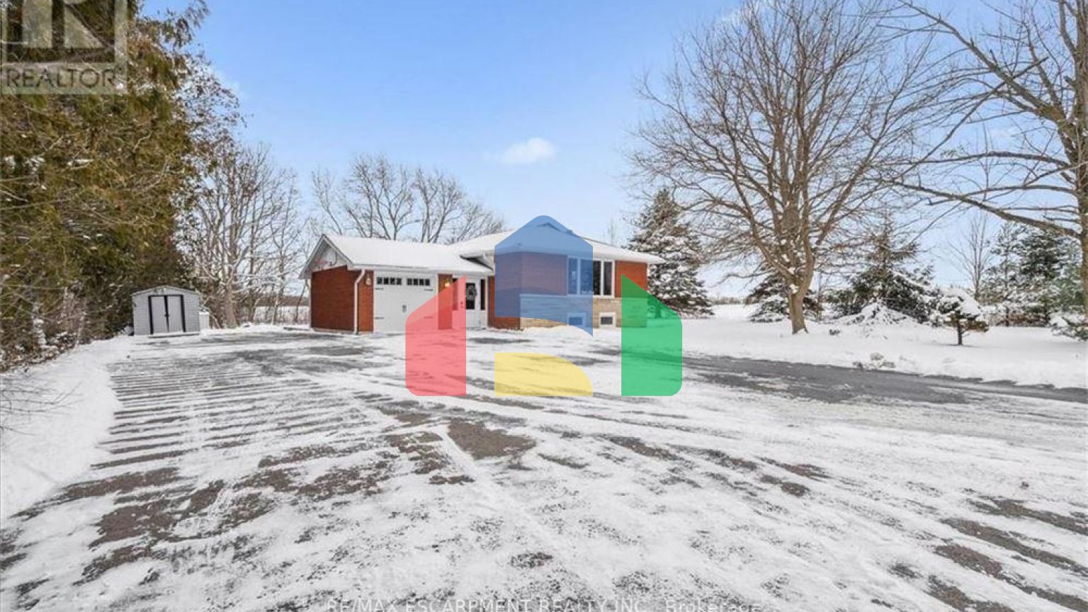 Residential - Single Family Home - Hamilton, Canada - Canada