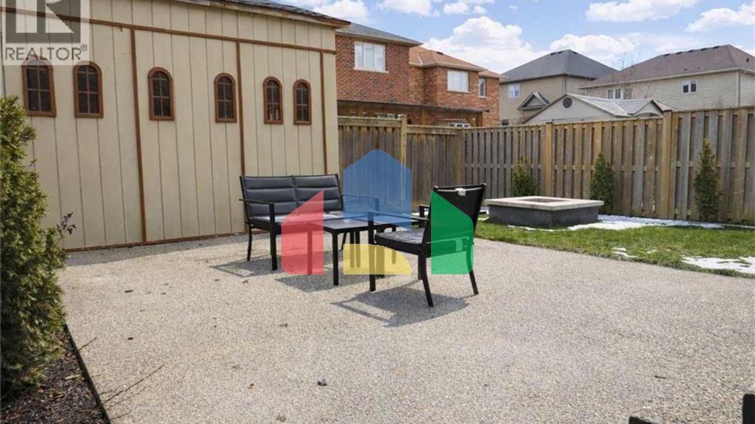 Residential - Single Family Home - Hamilton, Canada - Canada