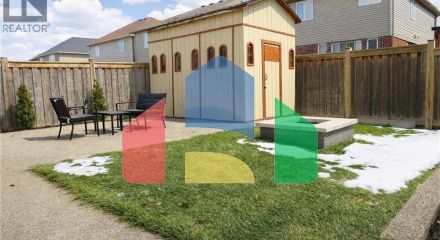 Residential - Single Family Home - Hamilton, Canada - Canada