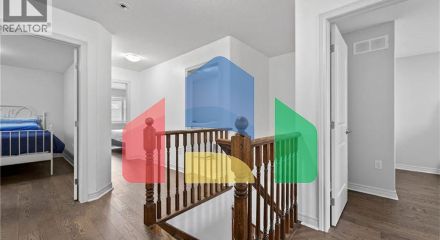 Residential - Single Family Home - Hamilton, Canada - Canada