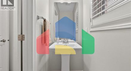 Residential - Single Family Home - Hamilton, Canada - Canada