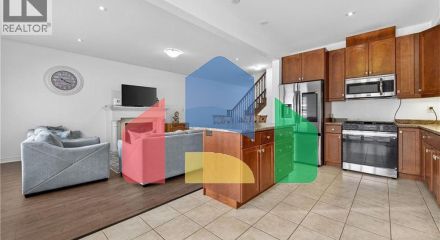 Residential - Single Family Home - Hamilton, Canada - Canada