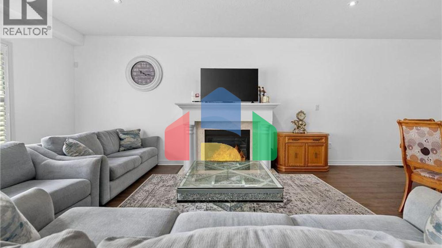 Residential - Single Family Home - Hamilton, Canada - Canada