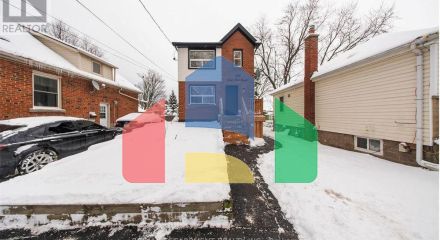 Residential - Single Family Home - Hamilton, Canada - Canada