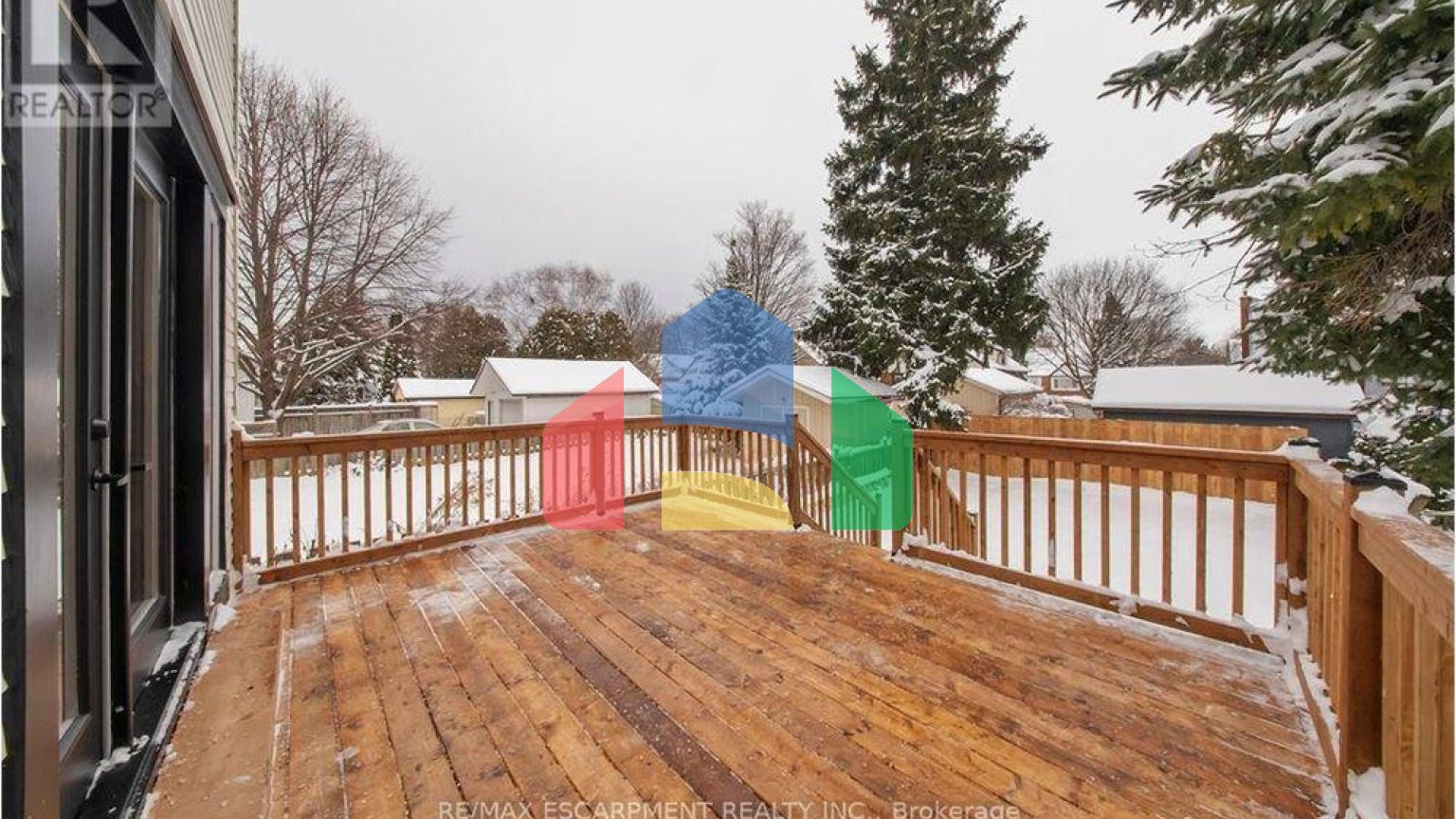 Residential - Single Family Home - Hamilton, Canada - Canada