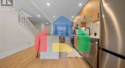 Residential - Single Family Home - Hamilton, Canada - Canada