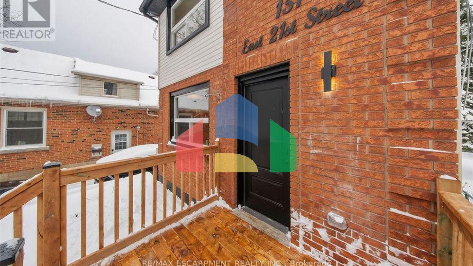 Residential - Single Family Home - Hamilton, Canada - Canada