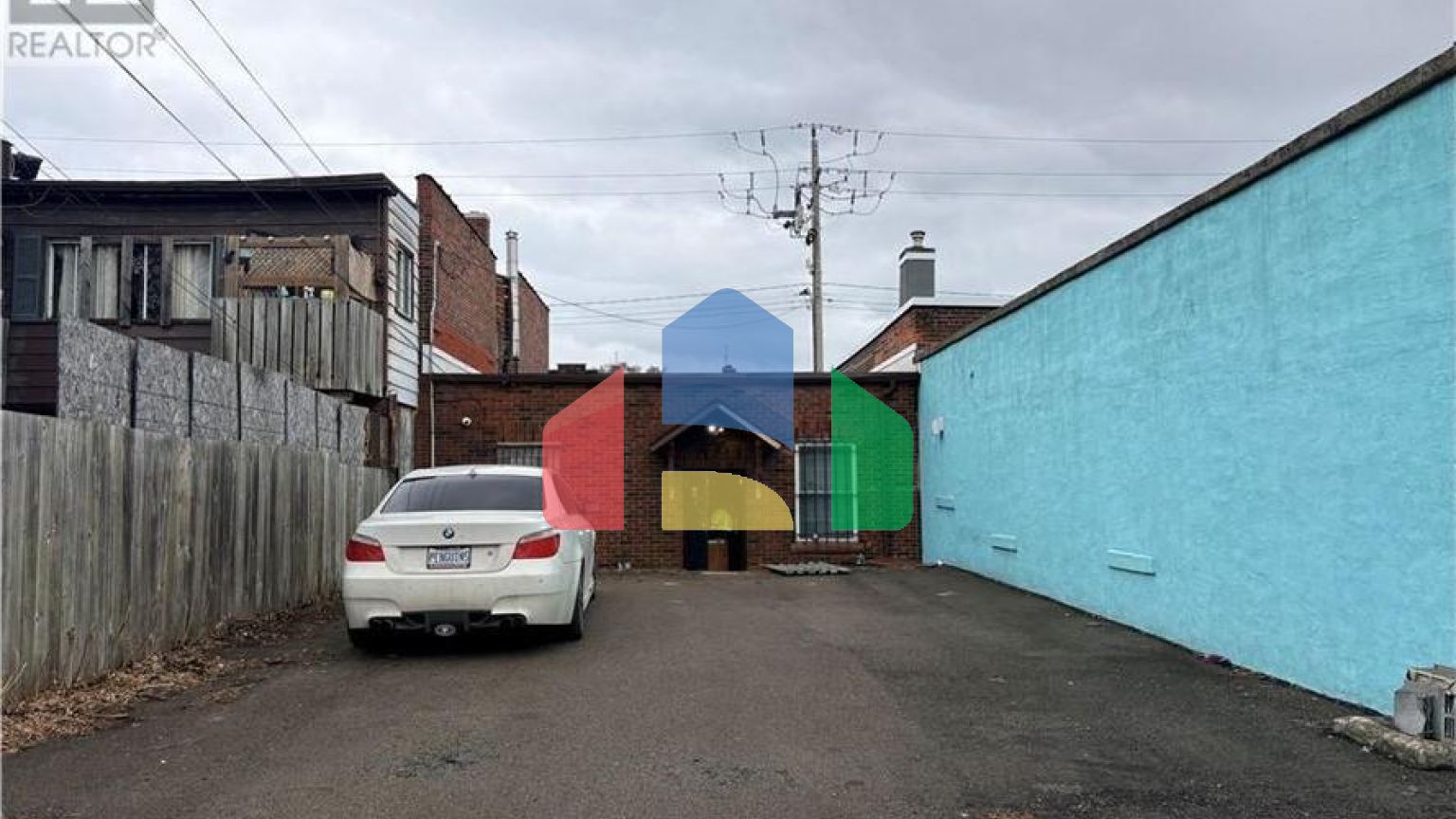 Commercial - Commercial/Retail - Hamilton, Canada - Canada