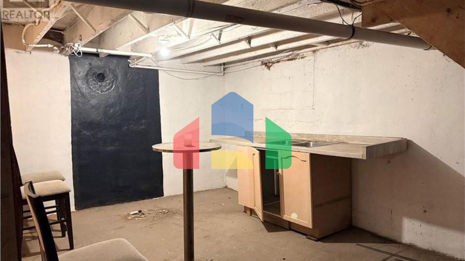 Commercial - Commercial/Retail - Hamilton, Canada - Canada