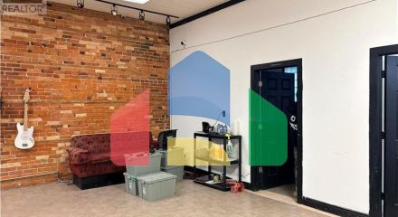 Commercial - Commercial/Retail - Hamilton, Canada - Canada