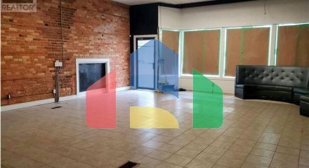 Commercial - Commercial/Retail - Hamilton, Canada - Canada