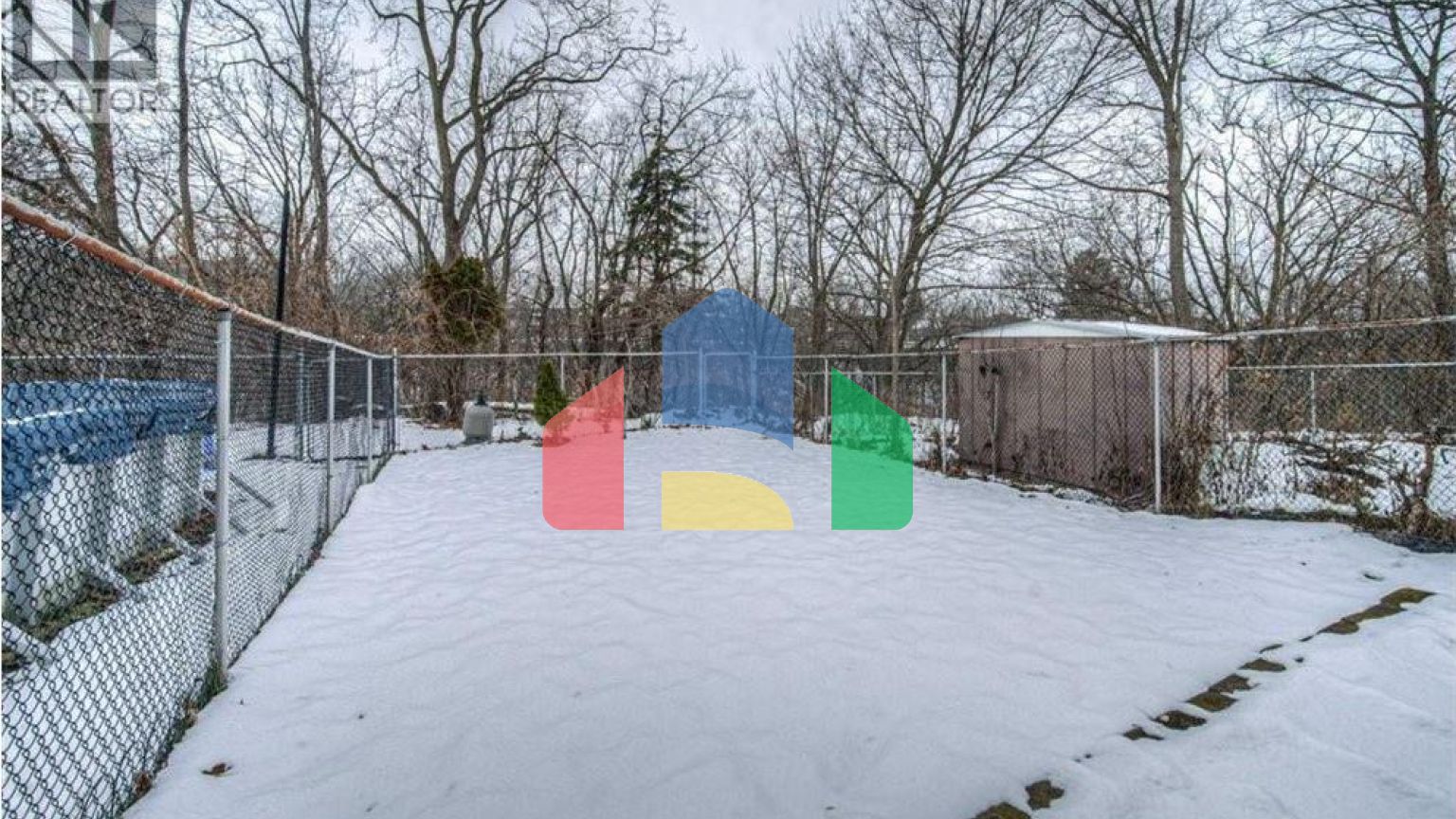 Residential - Single Family Home - Hamilton, Canada - Canada