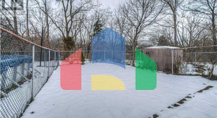 Residential - Single Family Home - Hamilton, Canada - Canada