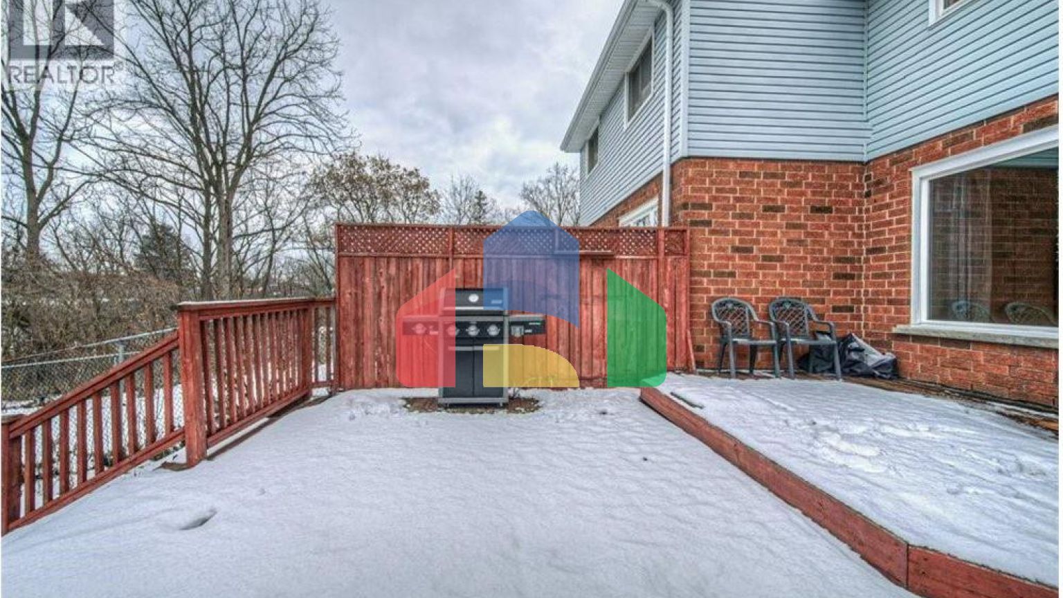 Residential - Single Family Home - Hamilton, Canada - Canada