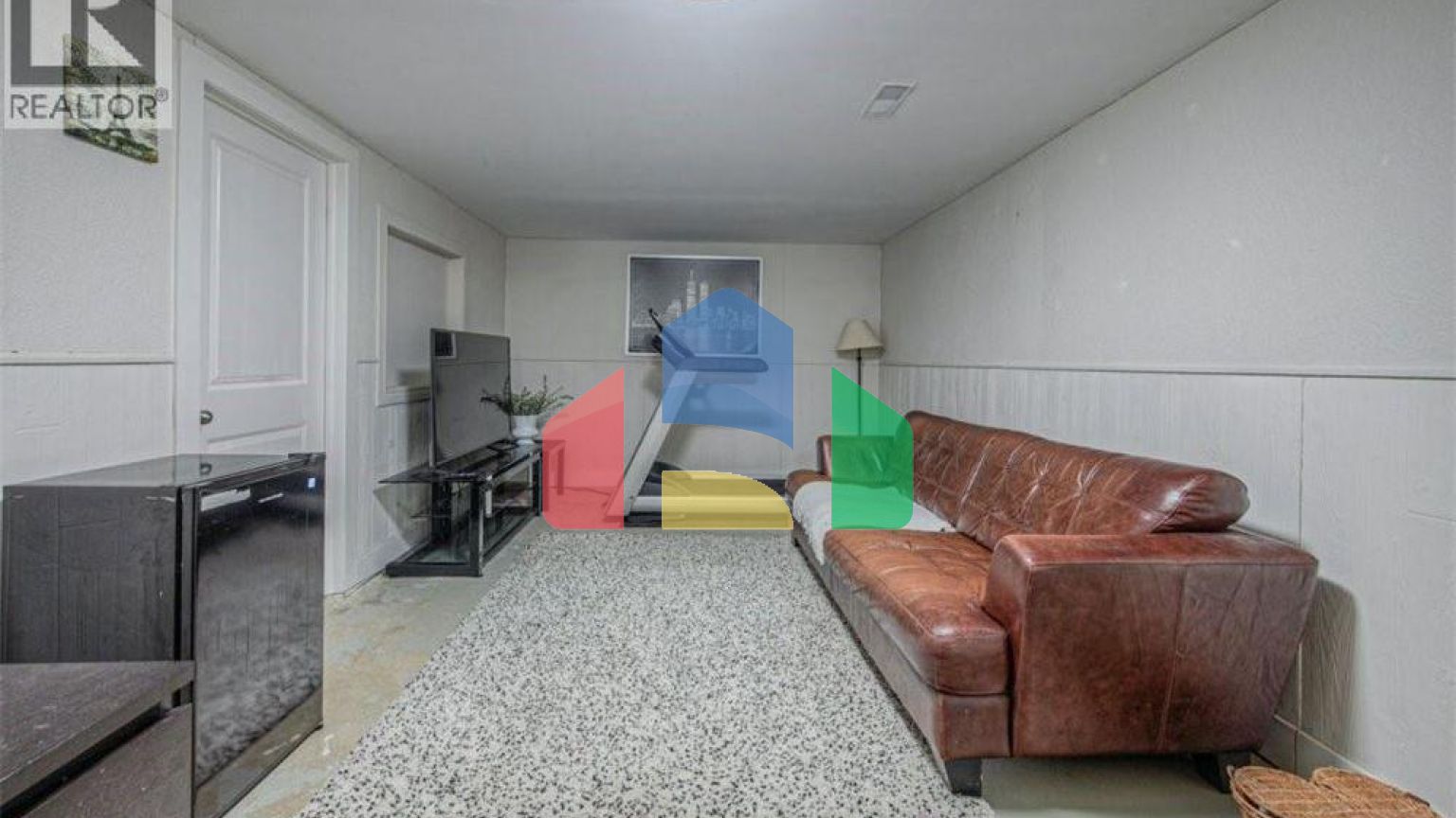 Residential - Single Family Home - Hamilton, Canada - Canada