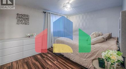 Residential - Single Family Home - Hamilton, Canada - Canada