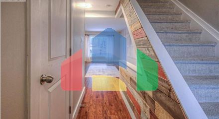 Residential - Single Family Home - Hamilton, Canada - Canada