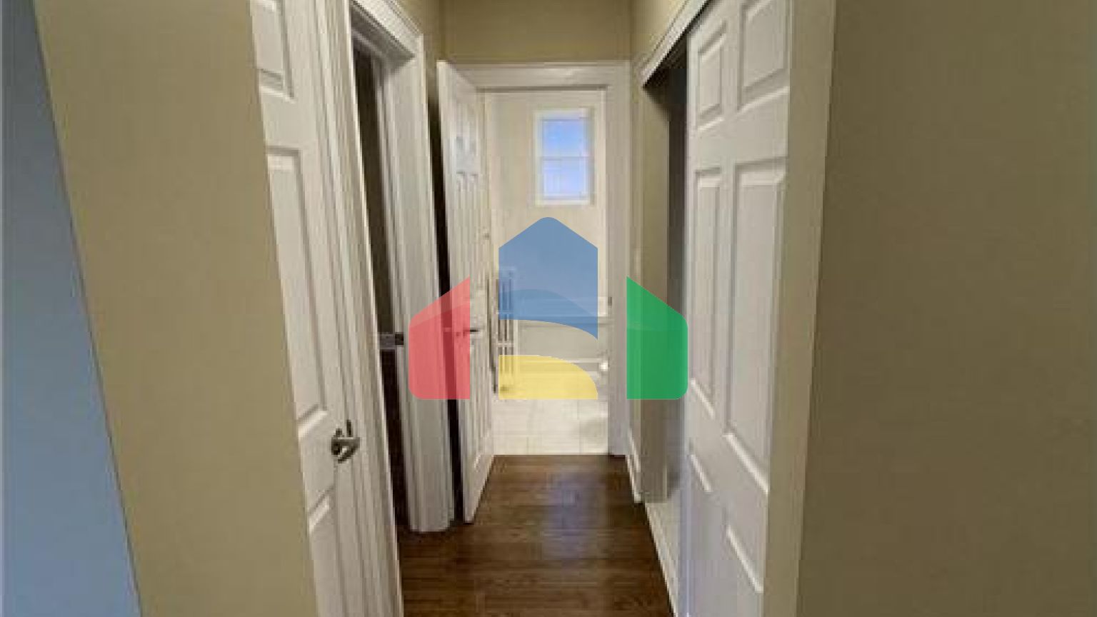 Residential - Condo/Apartment - Hamilton, Canada - Canada