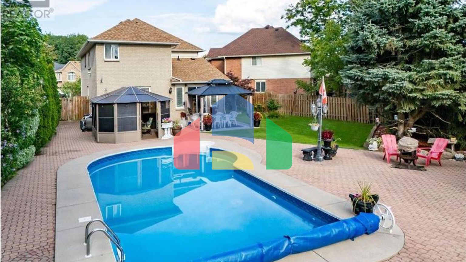 Residential - Single Family Home - Hamilton, Canada - Canada