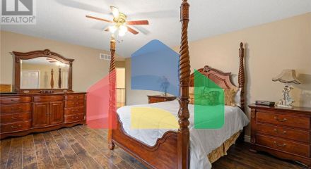 Residential - Single Family Home - Hamilton, Canada - Canada