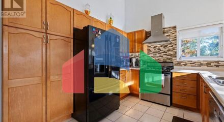 Residential - Single Family Home - Hamilton, Canada - Canada