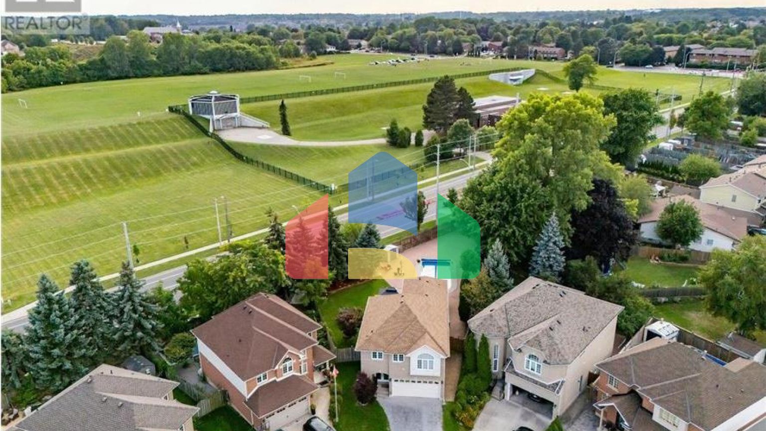 Residential - Single Family Home - Hamilton, Canada - Canada