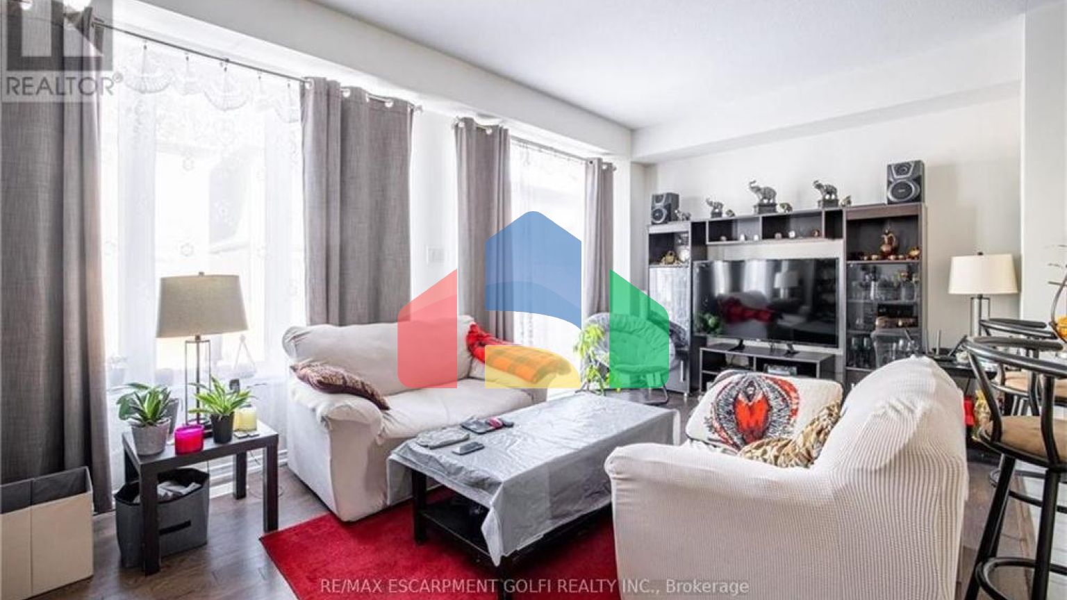 Residential - Single Family Home - Hamilton, Canada - Canada