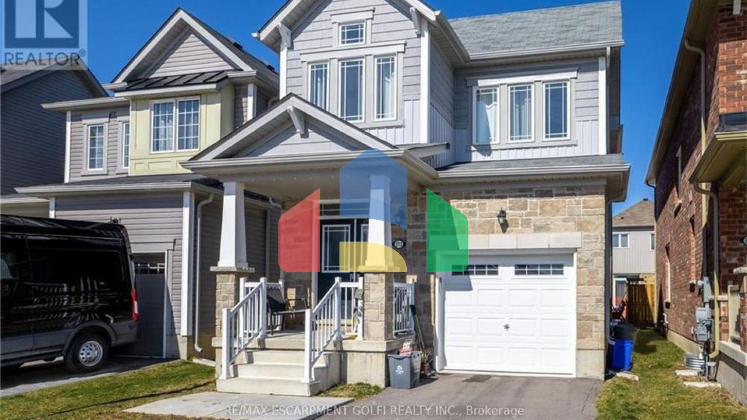 Residential - Single Family Home - Hamilton, Canada - Canada