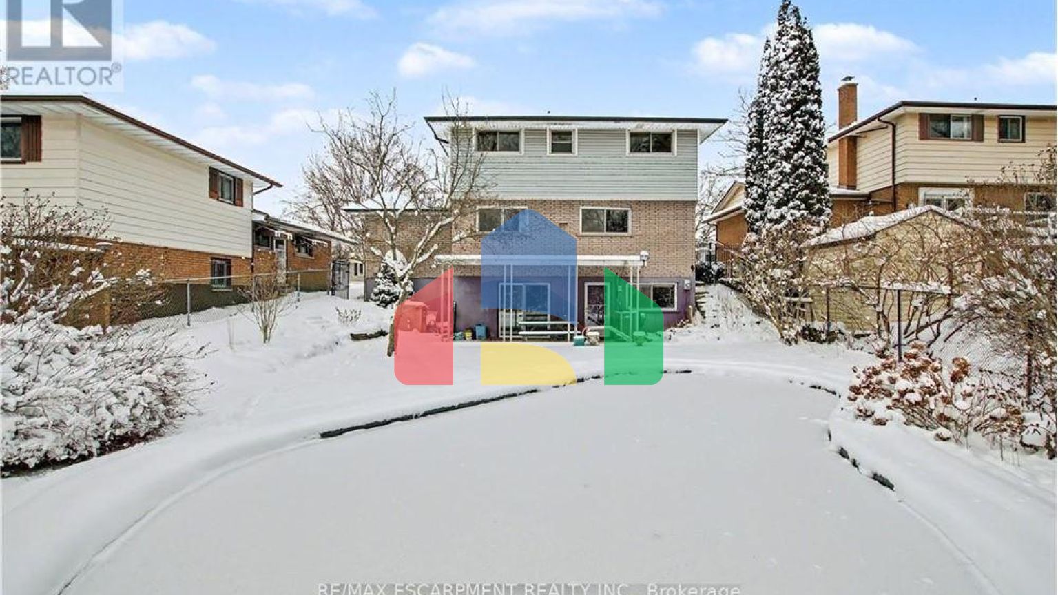 Residential - Single Family Home - Hamilton, Canada - Canada