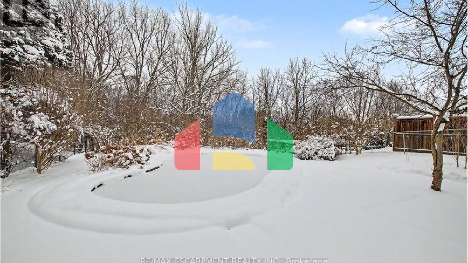 Residential - Single Family Home - Hamilton, Canada - Canada