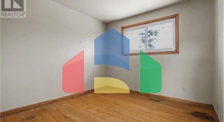 Residential - Single Family Home - Hamilton, Canada - Canada