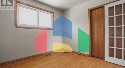 Residential - Single Family Home - Hamilton, Canada - Canada