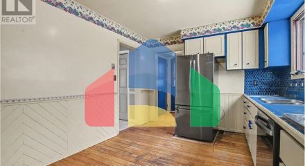 Residential - Single Family Home - Hamilton, Canada - Canada