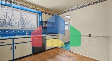 Residential - Single Family Home - Hamilton, Canada - Canada